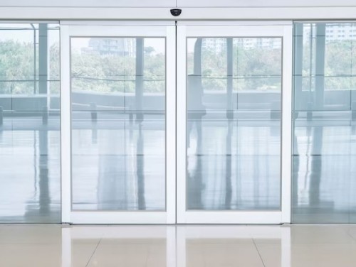 Çayyolu’nda Onur Dekorasyon ile Cam Balkon Sistemlerinde Kalite ve Şıklık Bir Arada!